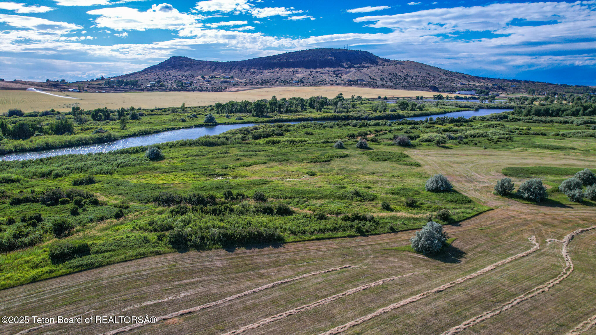 3200 South 3200th Rexburg, ID 83440 - Photo 3 of 43 DJI_0656