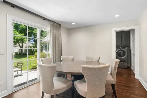 $1,299,000 | 672 Balmoral Court, Lake Forest, IL 60045