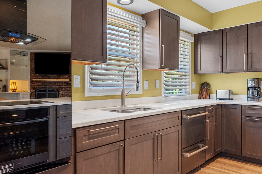 1246 Bunker Hill Road Columbus, GA 31907 - Photo 6 of 29 Kitchen