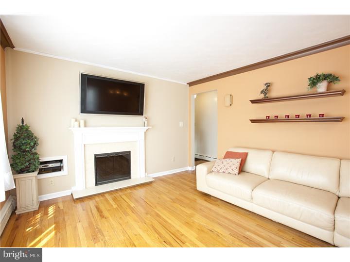 3740 Pickertown Road Chalfont, PA 18914 - Photo 7 of 25 Living Room