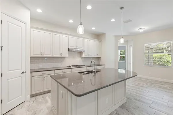 $850,000 | 21539 Oaks Of Estero Circle, Estero, FL 33928