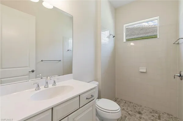 $850,000 | 21539 Oaks Of Estero Circle, Estero, FL 33928