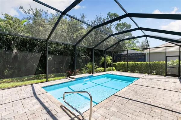 $850,000 | 21539 Oaks Of Estero Circle, Estero, FL 33928