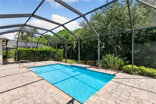 $850,000 | 21539 Oaks Of Estero Circle, Estero, FL 33928