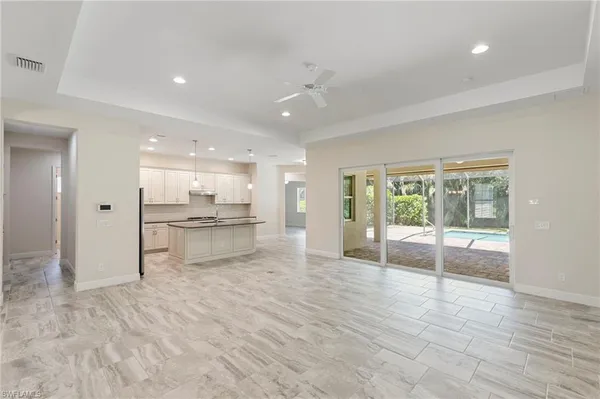 $850,000 | 21539 Oaks Of Estero Circle, Estero, FL 33928