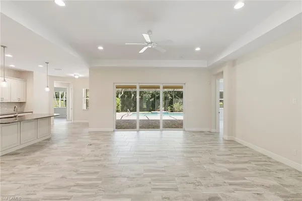 $850,000 | 21539 Oaks Of Estero Circle, Estero, FL 33928