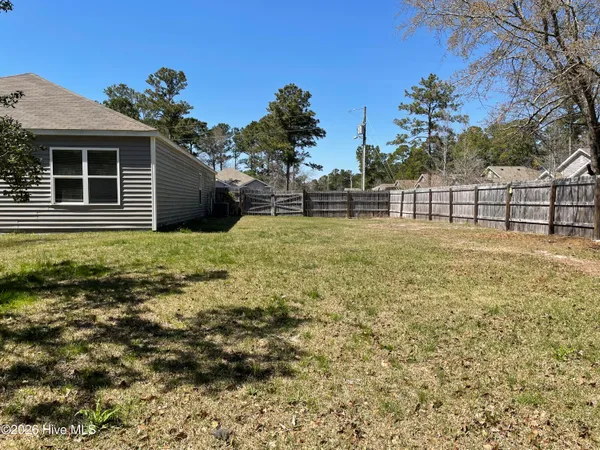 $2,100 | 364 Ellis Road Southeast, Bolivia, NC 28422