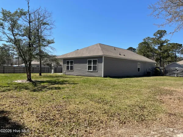 $2,100 | 364 Ellis Road Southeast, Bolivia, NC 28422