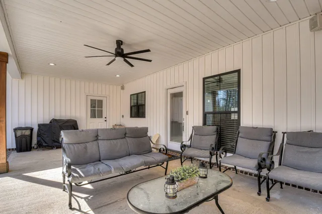 $775,000 | 885 Horse Creek Road, Beech Island, SC 29842