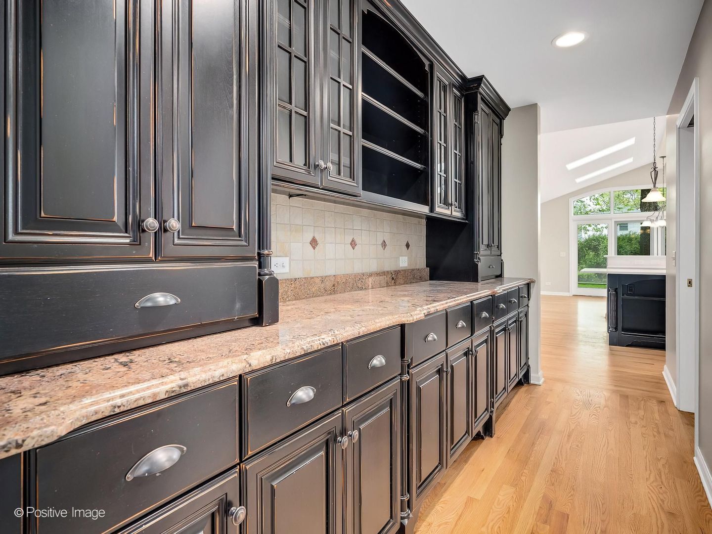 2S560 Seneca Drive Wheaton, IL 60189 - Photo 18 of 39