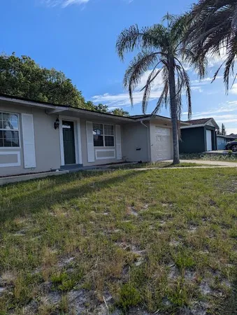 $250,000 | 1725 Twin Oak Street, Deltona, FL 32725