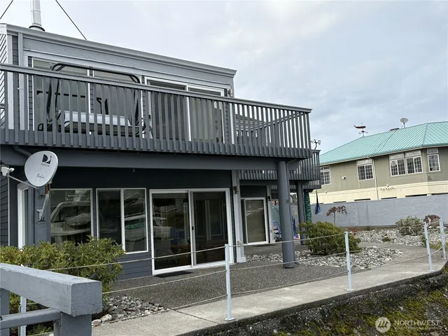 $614,000 | 2001 Skyline Way, Unit 103, Anacortes, WA 98221