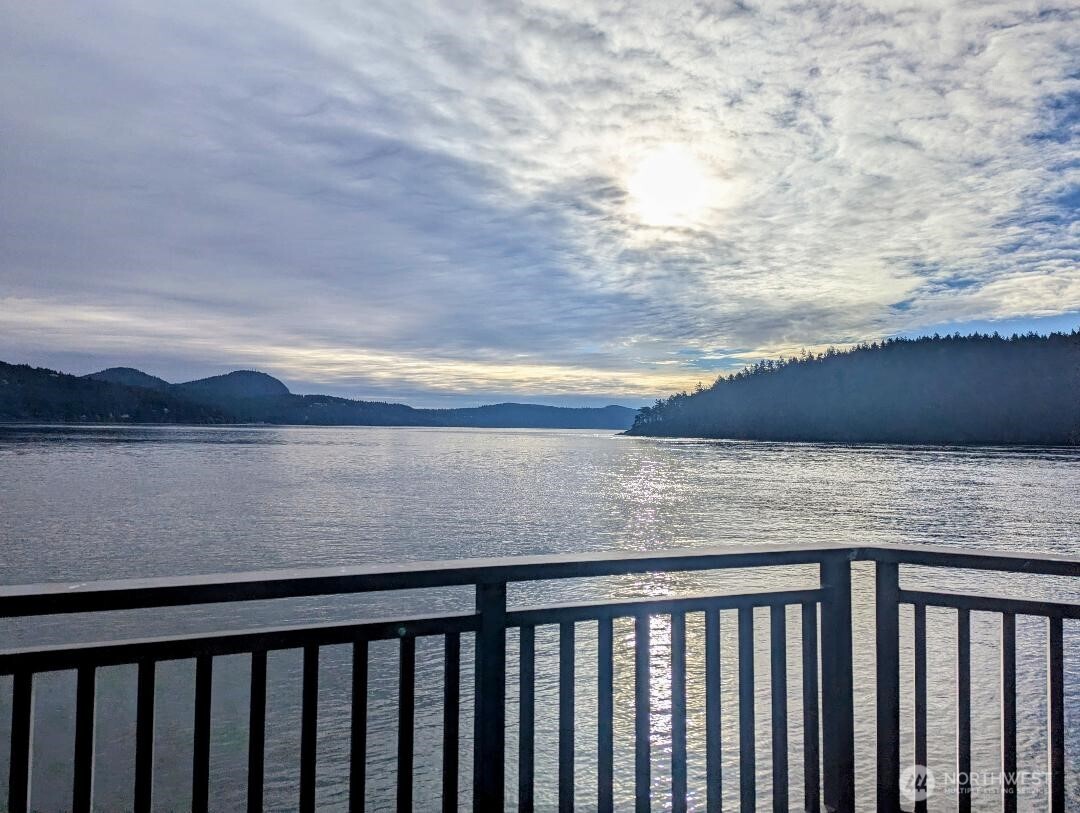 2001 Skyline Way, Unit 103 Anacortes, WA 98221 - Photo 26 of 29