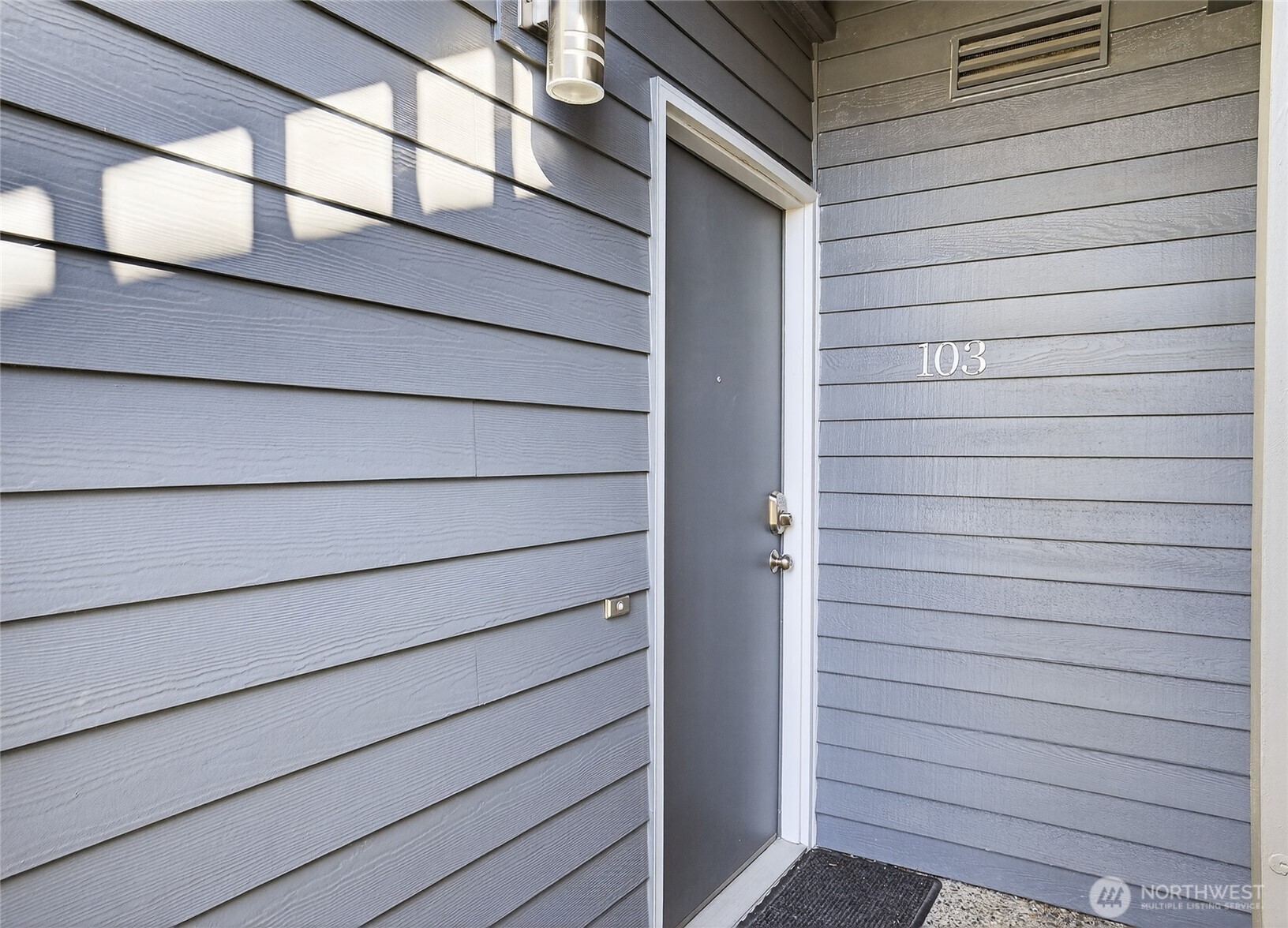 2001 Skyline Way, Unit 103 Anacortes, WA 98221 - Photo 7 of 39