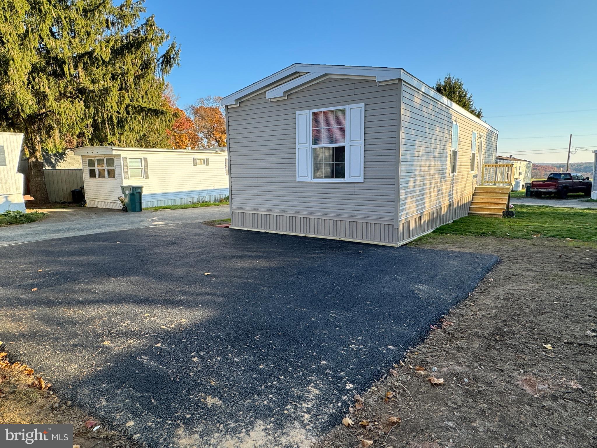 126 Jubilee Road Peach Bottom, PA 17563 - Photo 16 of 30 front and parking spaces