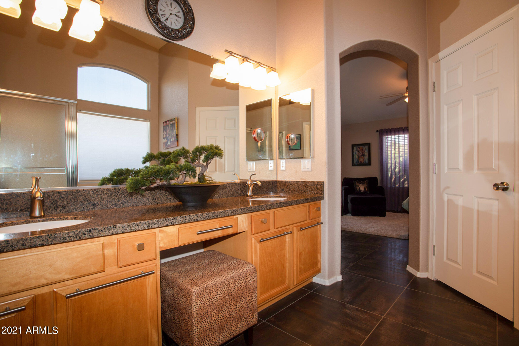 3764 South Shiloh Way Gilbert, AZ 85297 - Photo 25 of 42 25 Master Bathroom