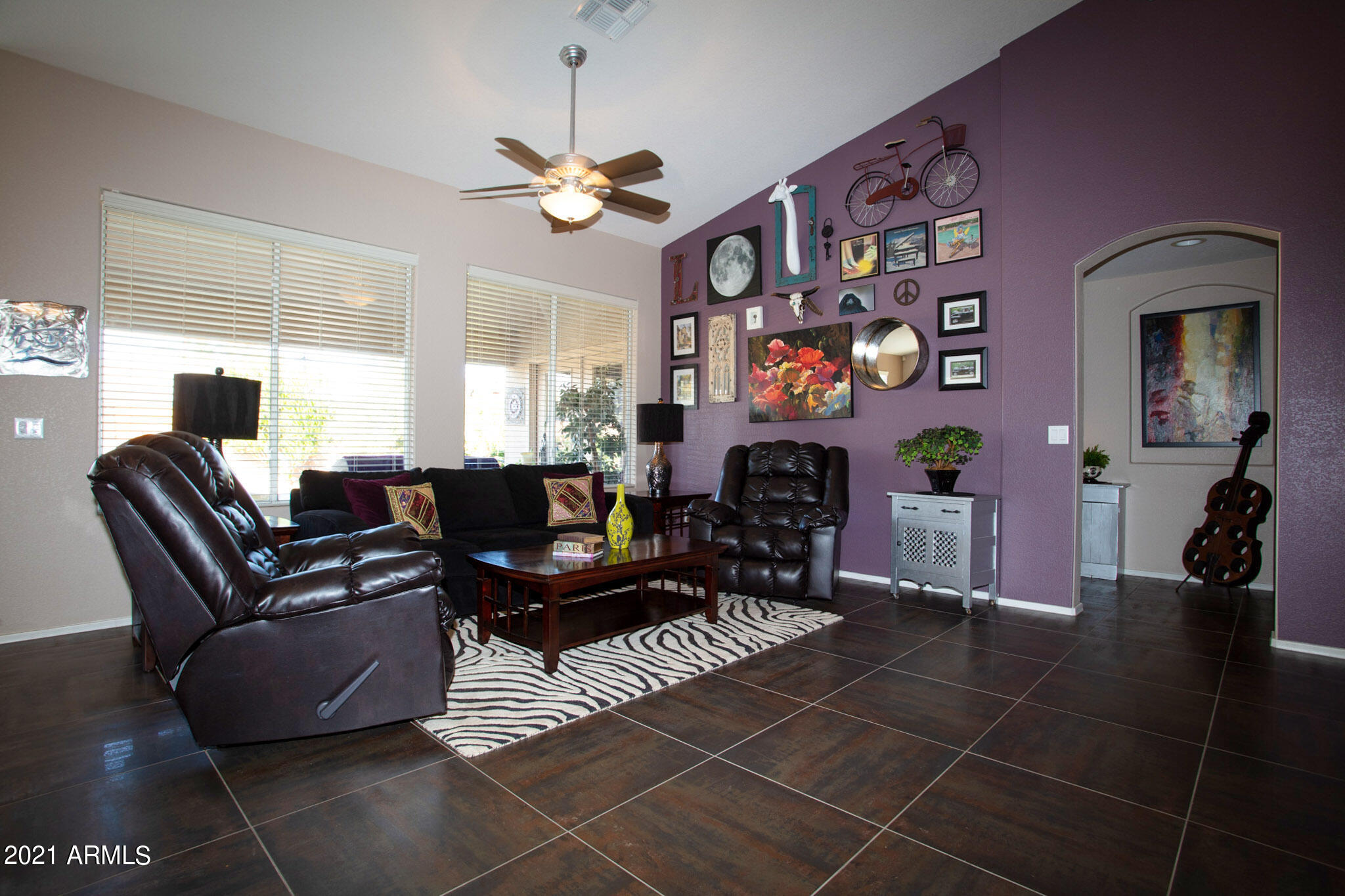 3764 South Shiloh Way Gilbert, AZ 85297 - Photo 8 of 42 08 Living Room