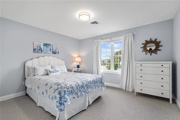 $725,000 | 314 Chases Lane, Unit C, Middletown, RI 02842