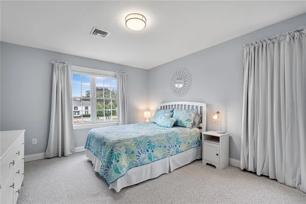 $725,000 | 314 Chases Lane, Unit C, Middletown, RI 02842