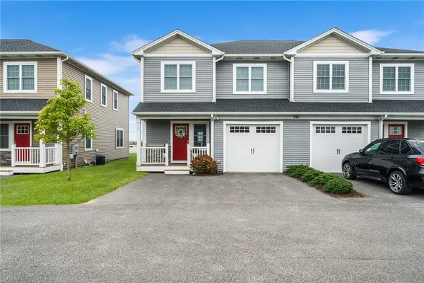 $725,000 | 314 Chases Lane, Unit C, Middletown, RI 02842