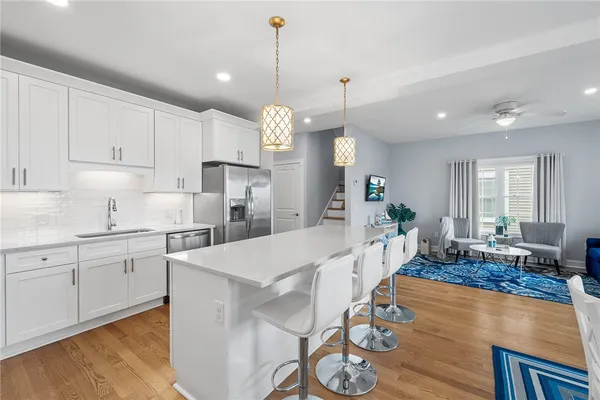 $725,000 | 314 Chases Lane, Unit C, Middletown, RI 02842