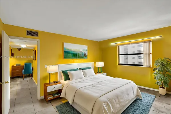 $298,000 | 8145 Northwest 7th Street, Unit 315, Miami, FL 33126