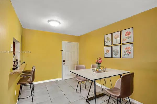 $298,000 | 8145 Northwest 7th Street, Unit 315, Miami, FL 33126