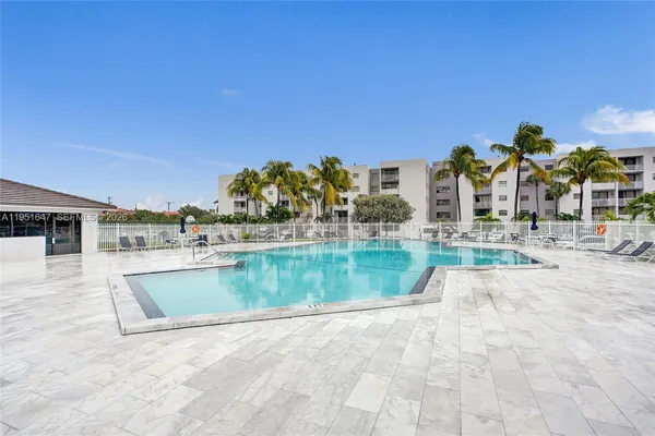 $298,000 | 8145 Northwest 7th Street, Unit 315, Miami, FL 33126
