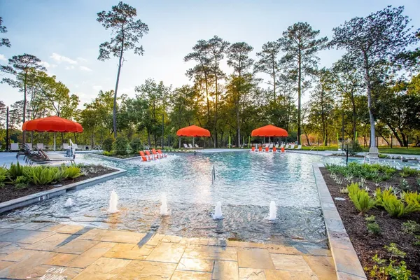 $574,990 | 295 Sierra Stream Lane, Conroe, TX 77304