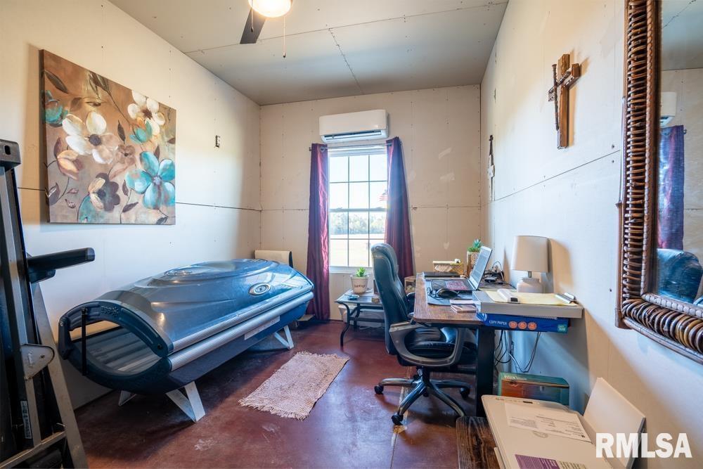 13261 North Casey Road Marion, IL 62959 - Photo 18 of 37