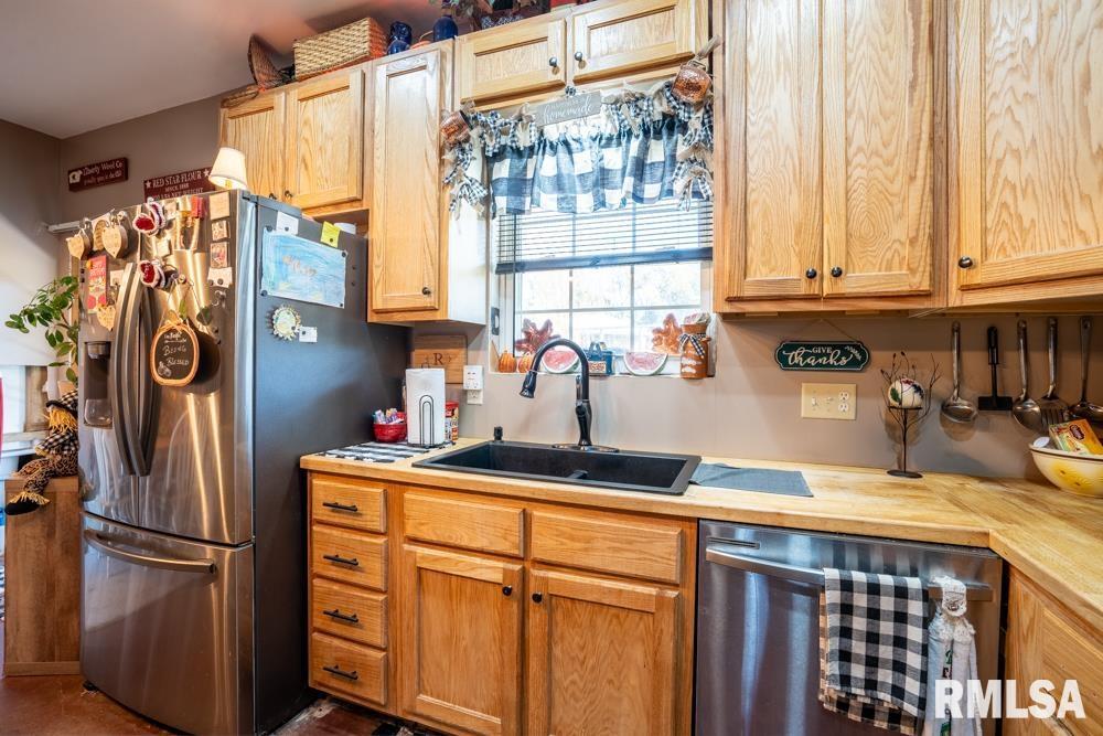 13261 North Casey Road Marion, IL 62959 - Photo 8 of 37