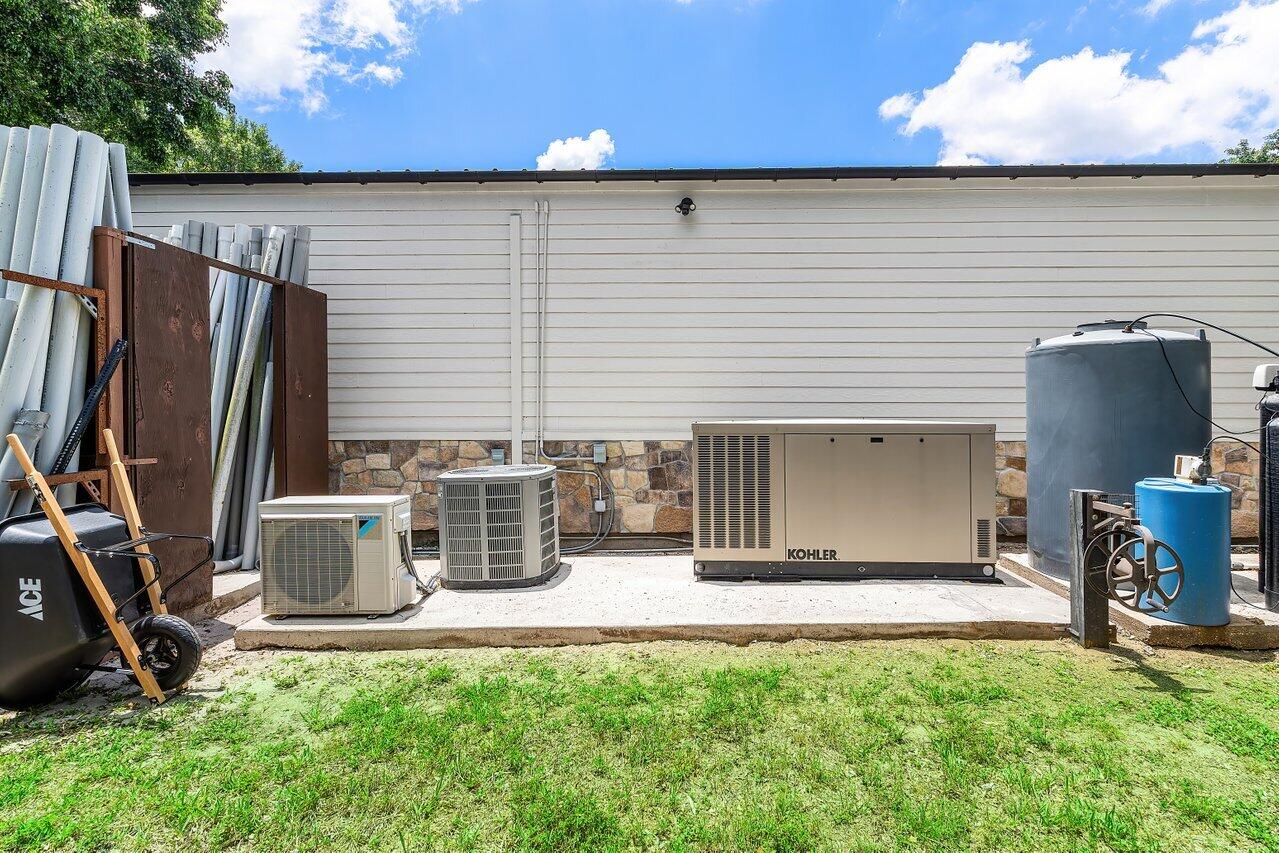 17270 Rocky Pines Road Jupiter, FL 33478 - Photo 36 of 69 049-17270RockyPinesRoad-Jupiter-FL-33478