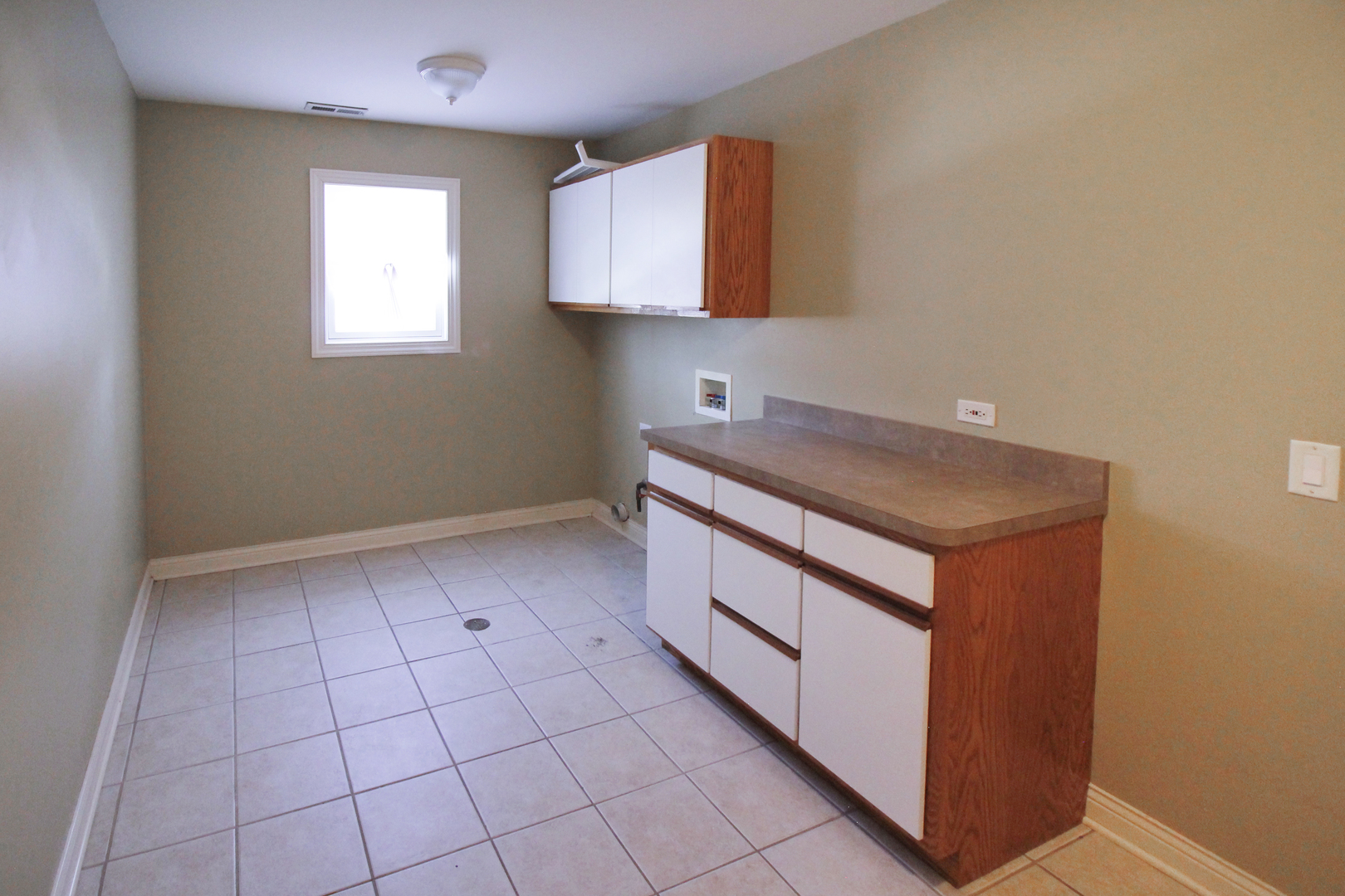 154 West Tam O Shanter Drive Crete, IL 60417 - Photo 20 of 33