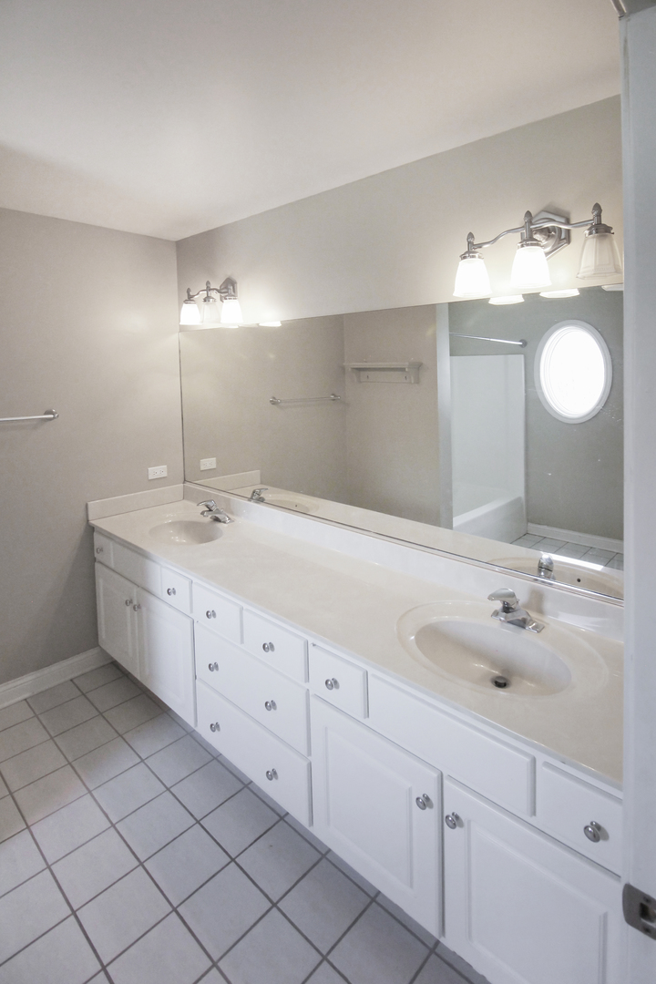 154 West Tam O Shanter Drive Crete, IL 60417 - Photo 26 of 33