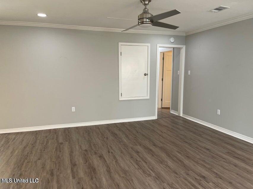 7 Villa Cove Drive Gulfport, MS 39507 - Photo 5 of 19 Den 2