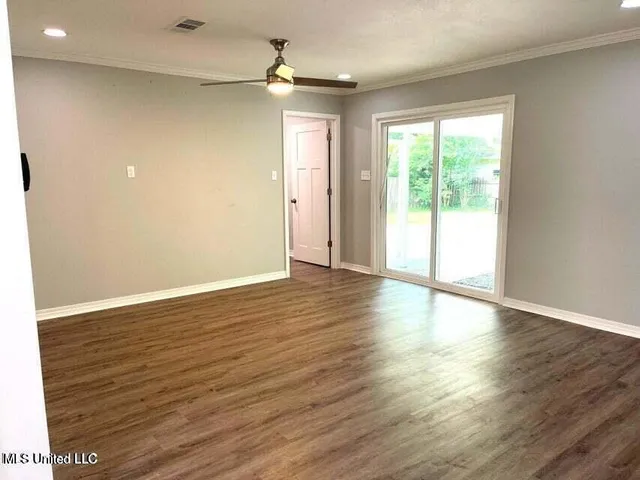 $2,500 | 7 Villa Cove Drive, Gulfport, MS 39507