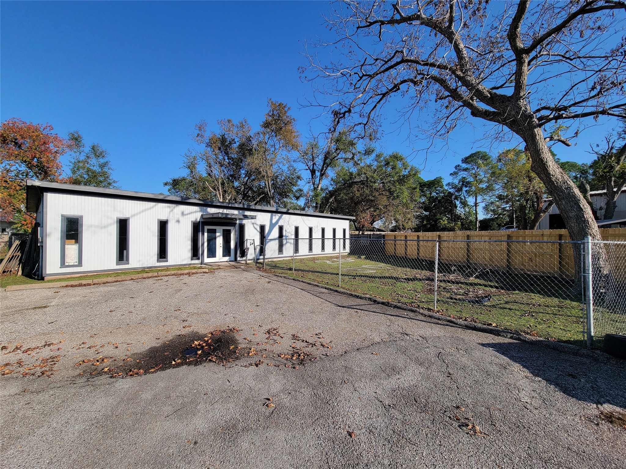 2320 Blalock Road Houston, TX 77080 - Photo 8 of 12 a view of a house with a yard