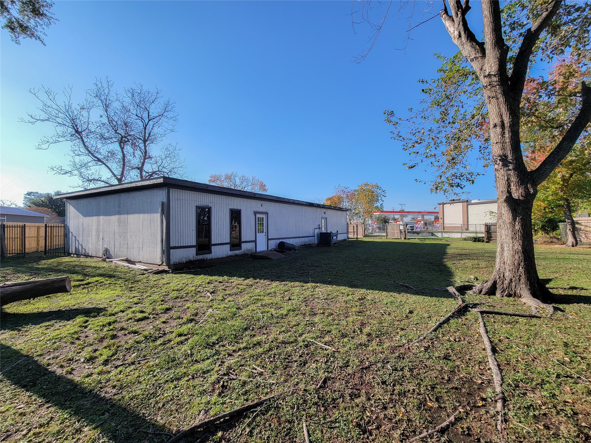 2320 Blalock Road Houston, TX 77080 - Photo 10 of 12 a view of a house with a yard
