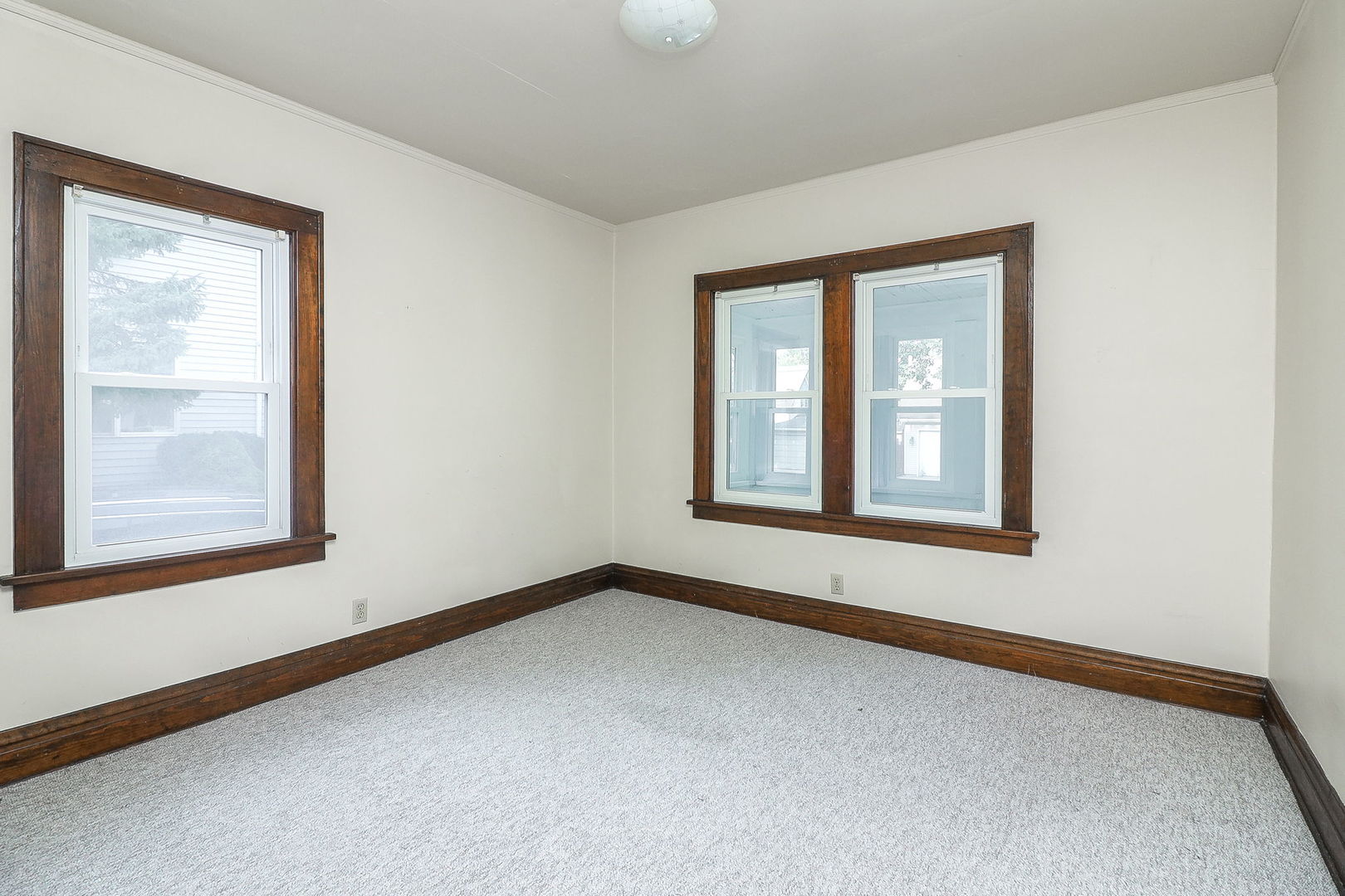 4952 Linscott Avenue Downers Grove, IL 60515 - Photo 11 of 21