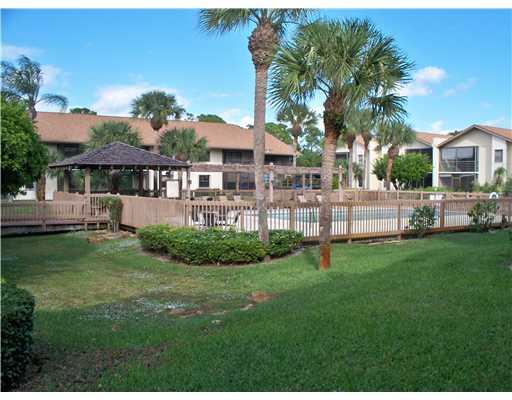 1821 Southwest Palm City Road, Unit B101 Stuart, FL 34994 - Photo 18 of 21 Gallery Image 18
