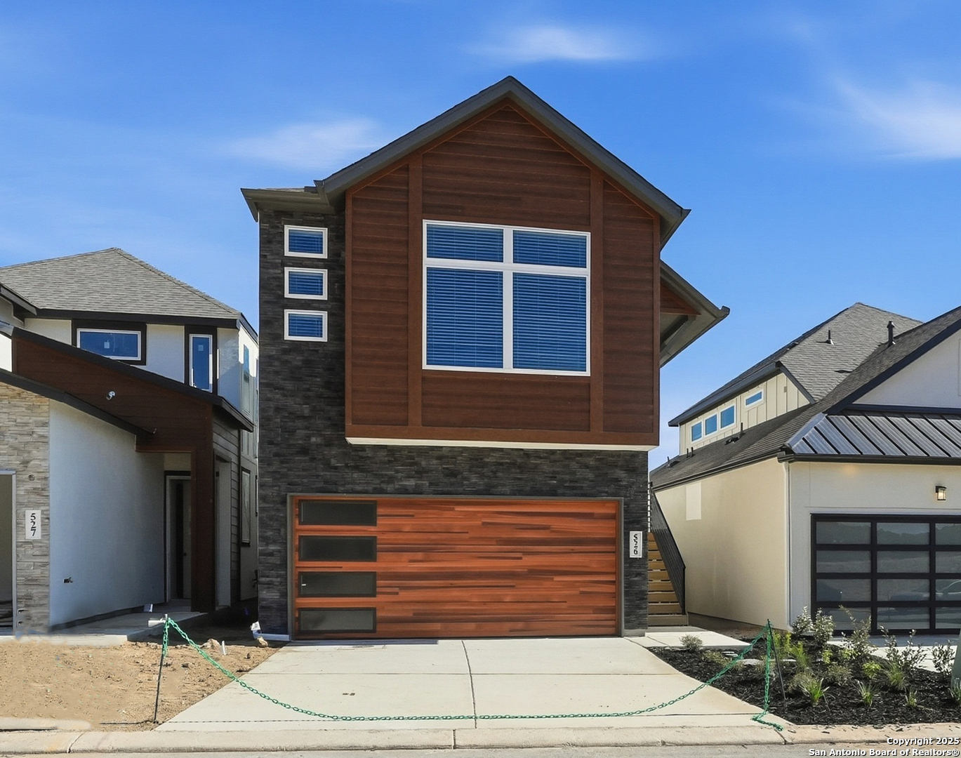 20675 Huebner Road, Unit 526 San Antonio, TX 78258 - Photo 3 of 45 a front view of a house