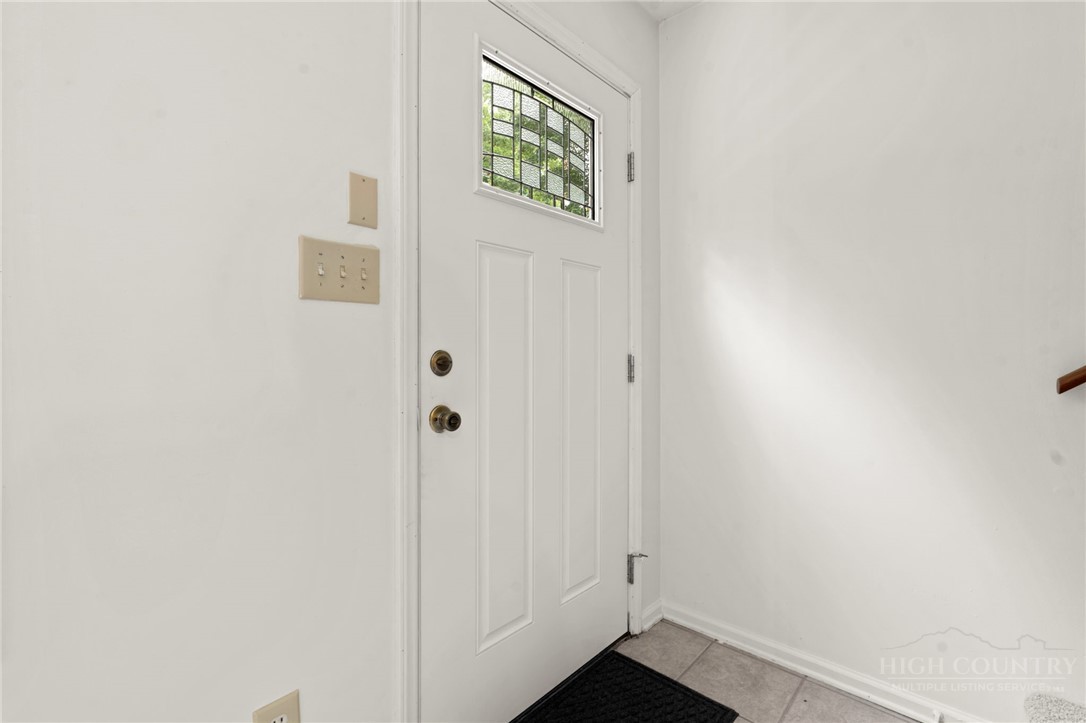 500 Poplar Grove Road Boone, NC 28607 - Photo 5 of 47