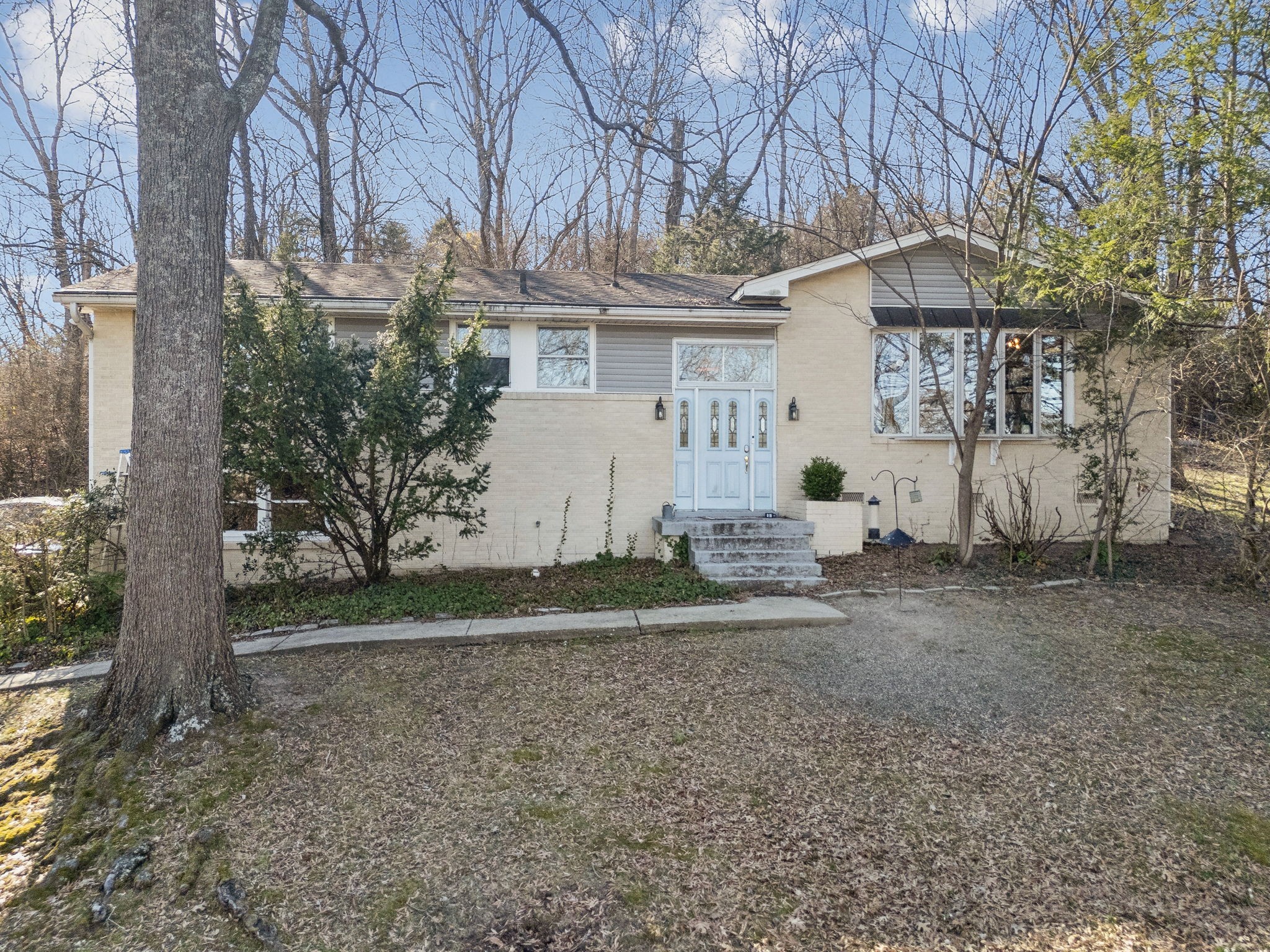 206 Port Drive Madison, TN 37115 - Photo 2 of 30