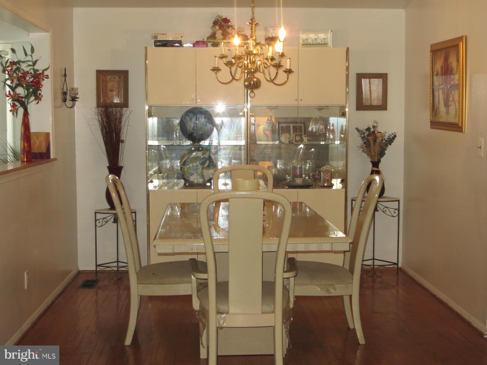 8523 Stevenswood Road Baltimore, MD 21244 - Photo 6 of 30 Dining Room