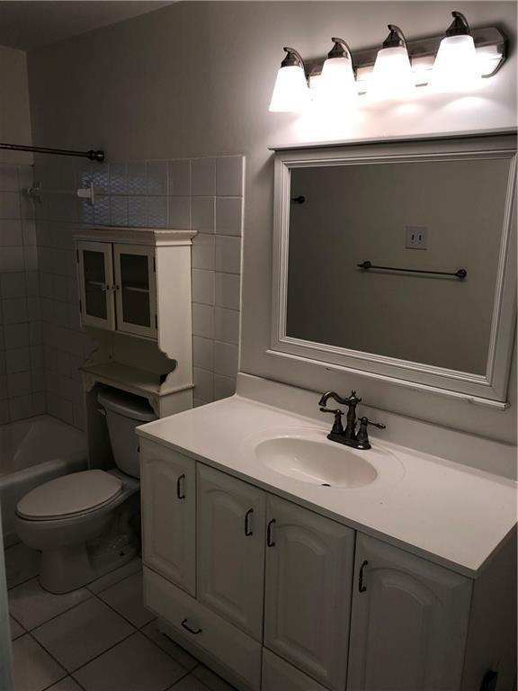 1250 East Sample Road, Unit 305 Pompano Beach, FL 33064 - Photo 3 of 4 Photo 3