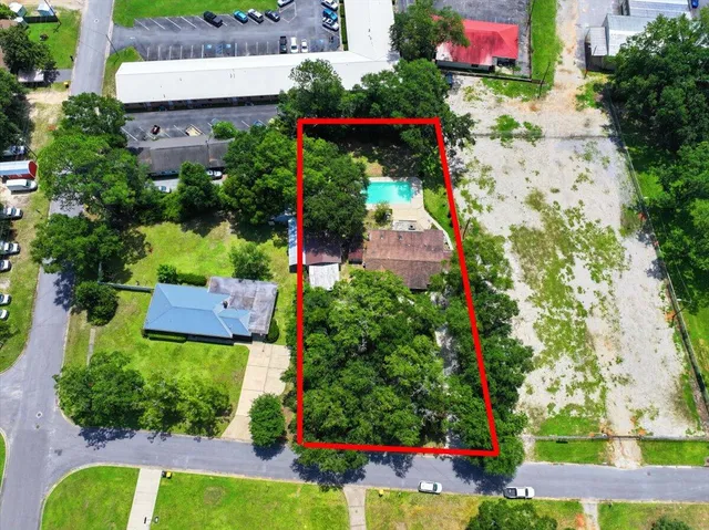 $380,000 | 295 Garden Street, Crestview, FL 32536