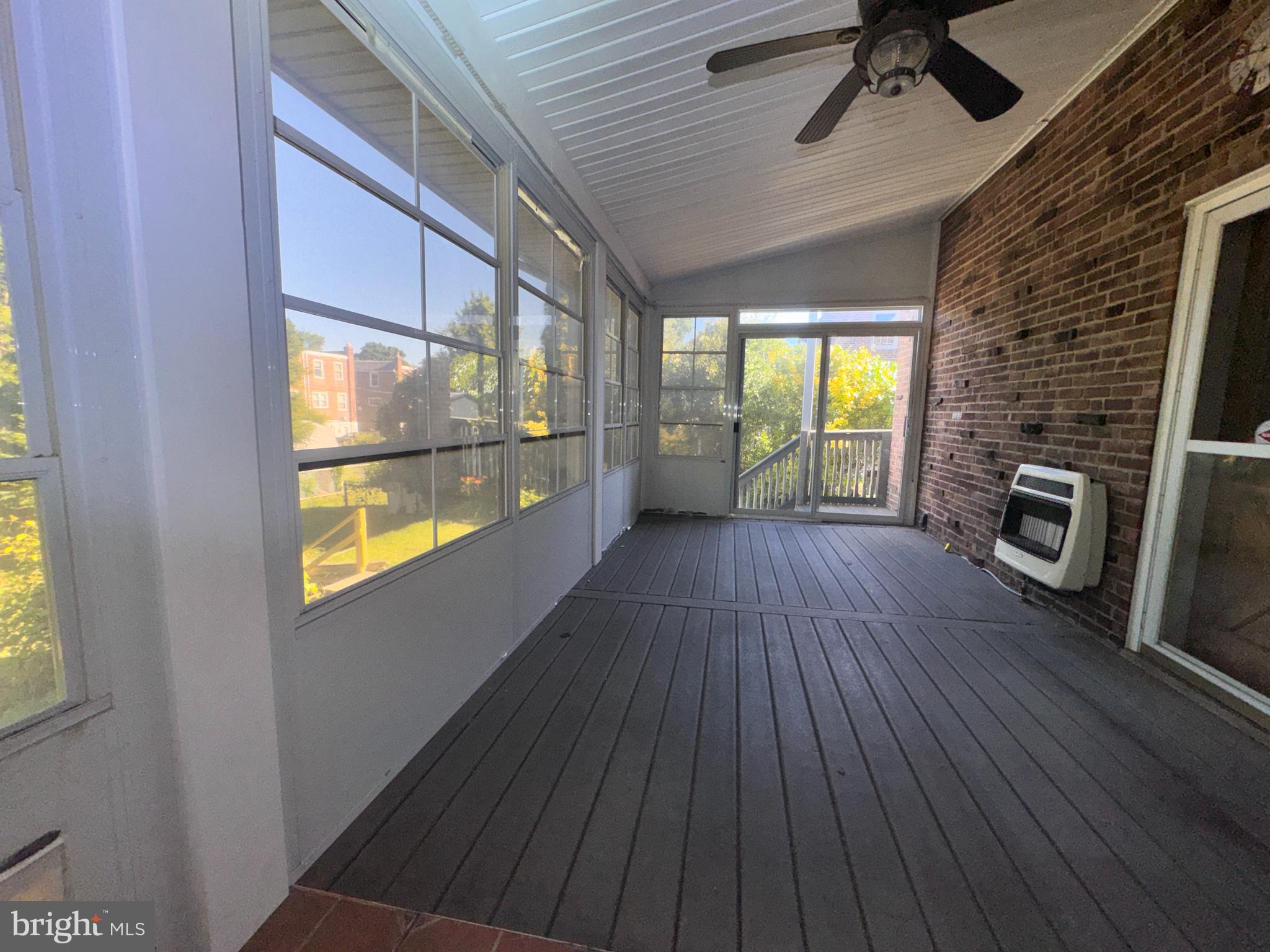 810 Irvington Road Drexel Hill, PA 19026 - Photo 19 of 30 screened in deck