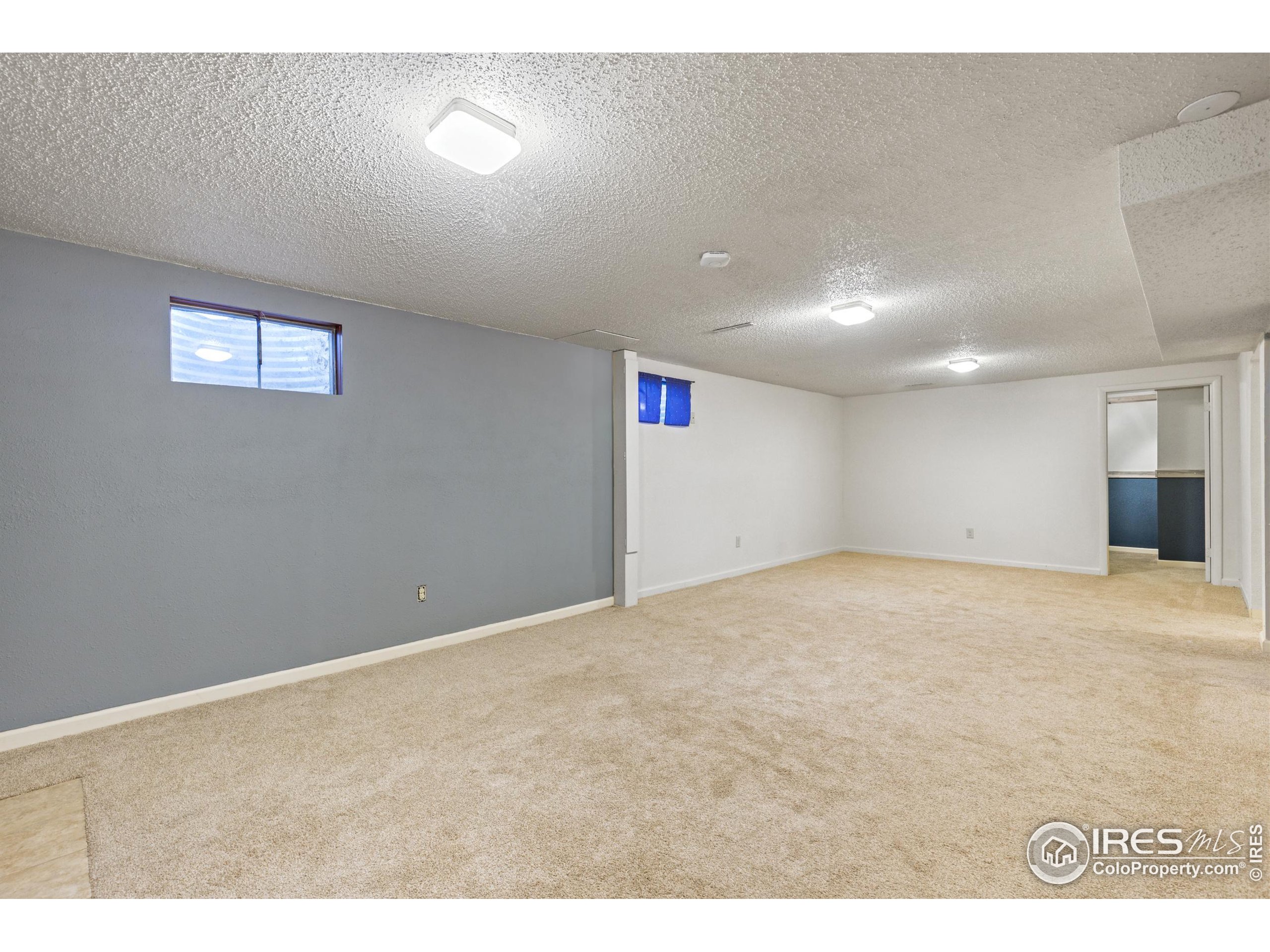 725 South 45th Street Boulder, CO 80305 - Photo 32 of 44 a view of an empty room