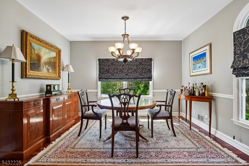 57 Southgate Road New Providence, NJ 07974 - Photo 9 of 35