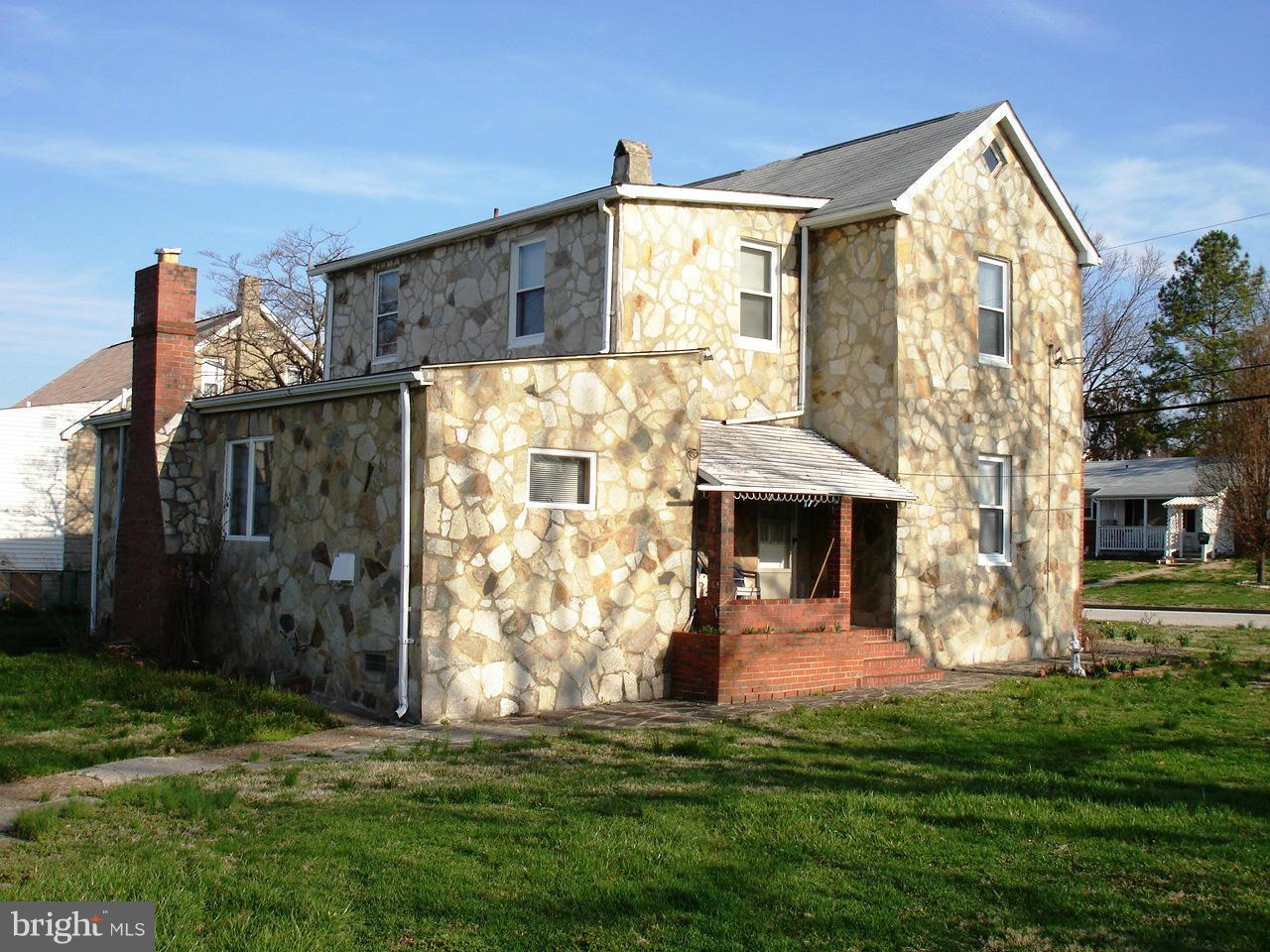 373 Nicholson Road Baltimore, MD 21221 - Photo 25 of 25 a front view of a house with a yard